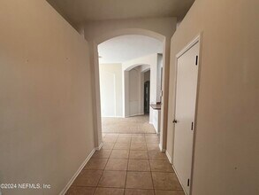 13407 Devan Lee Dr E in Jacksonville, FL - Building Photo - Building Photo