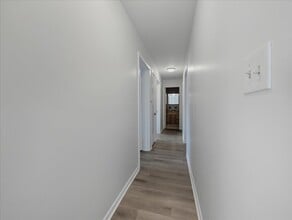 600 McKinley Ave in Mundelein, IL - Building Photo - Building Photo