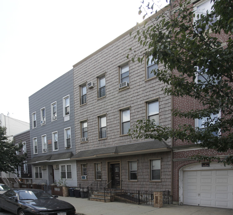 104 Jackson St in Brooklyn, NY - Foto de edificio