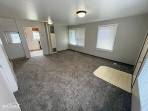 2003 S 5th Ave in Yakima, WA - Building Photo - Building Photo