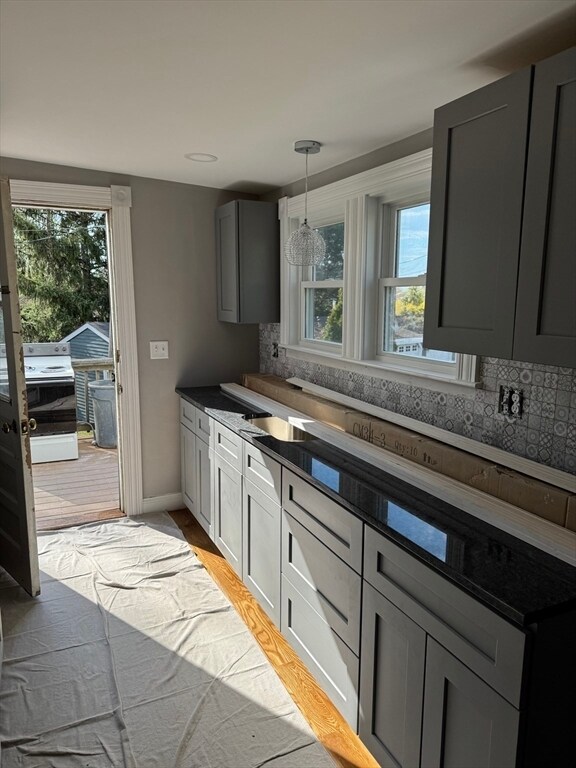 37 Elliott St in Danvers, MA - Building Photo - Building Photo