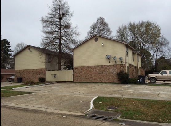 1511 Cristy Dr in Baton Rouge, LA - Building Photo