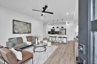 8017 Cora St in Houston, TX - Building Photo - Building Photo