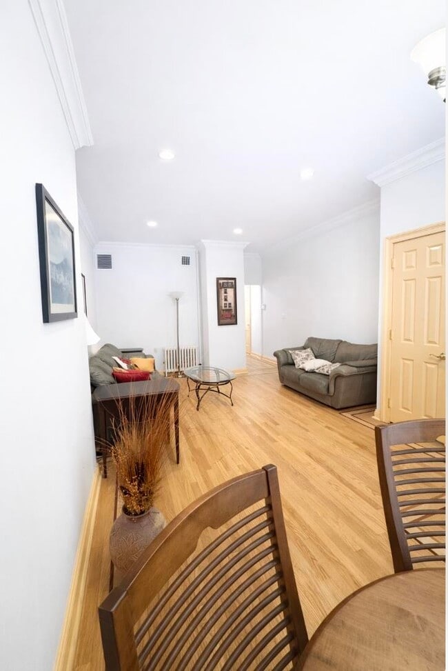 637 Bloomfield St in Hoboken, NJ - Building Photo - Building Photo