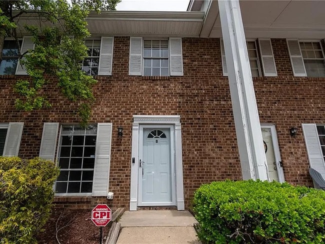 property at 1311 W Meadowview Rd