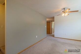 928 Vattier Street in Manhattan, KS - Building Photo - Building Photo