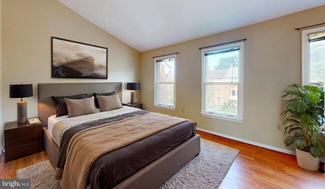 5612 Gresham Ln in Centreville, VA - Building Photo - Building Photo