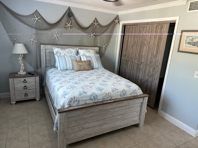 property at 584 Bay Esplanade