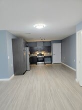 Alice Place West Burlington in West Burlington, IA - Building Photo - Building Photo
