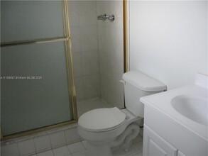 4524 SW 54th St in Fort Lauderdale, FL - Building Photo - Building Photo
