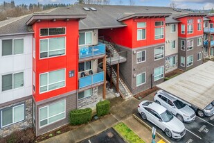 16717 Alderwood Mall Pky in Lynnwood, WA - Building Photo