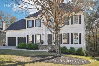 1250 Mayfield Manor Dr in Alpharetta, GA - Building Photo - Building Photo