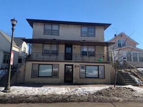 1360 Payne Ave in St. Paul, MN - Building Photo - Building Photo