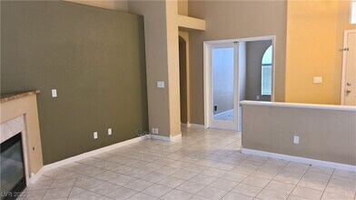 1712 Matador Way in Las Vegas, NV - Building Photo - Building Photo
