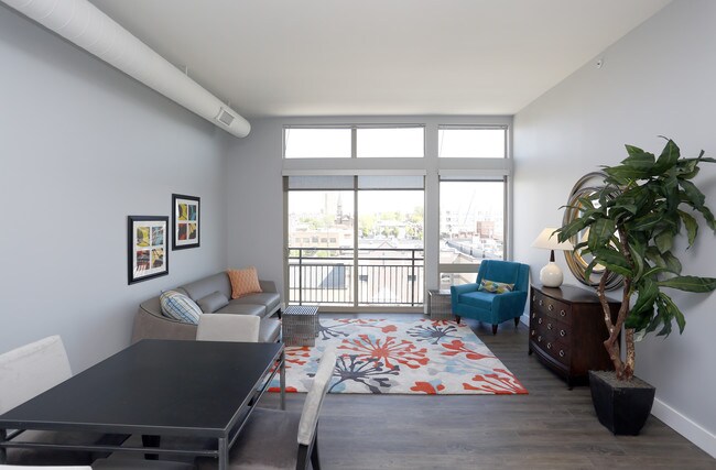The E'Laan in Indianapolis, IN - Building Photo - Interior Photo