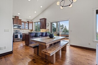 3309 Stonecrop Way in Bellingham, WA - Building Photo - Building Photo