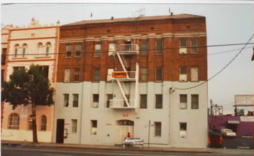 Venetian Apartments in Los Angeles, CA - Building Photo - Building Photo