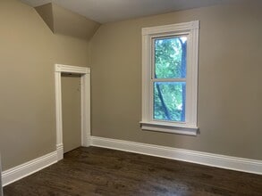 116 Mitton St N in Sarnia, ON - Building Photo - Building Photo