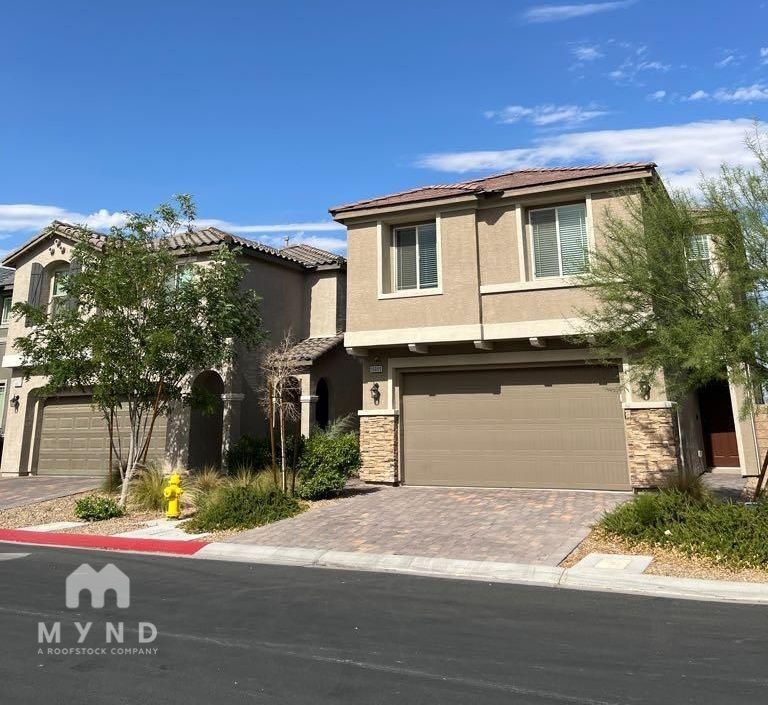 10009 Bismuth St in Las Vegas, NV - Building Photo