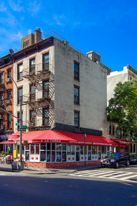 1417 2nd Ave in New York, NY - Foto de edificio