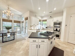 1007 Drake Dr in Euless, TX - Building Photo - Building Photo