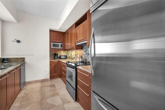 333 Las Olas Way, Unit 2601 in Fort Lauderdale, FL - Building Photo - Building Photo