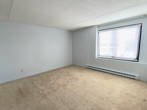51 Melrose St, Unit 3F in Melrose, MA - Building Photo - Building Photo