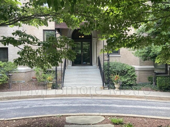 property at 5712 5712 Roland Ave