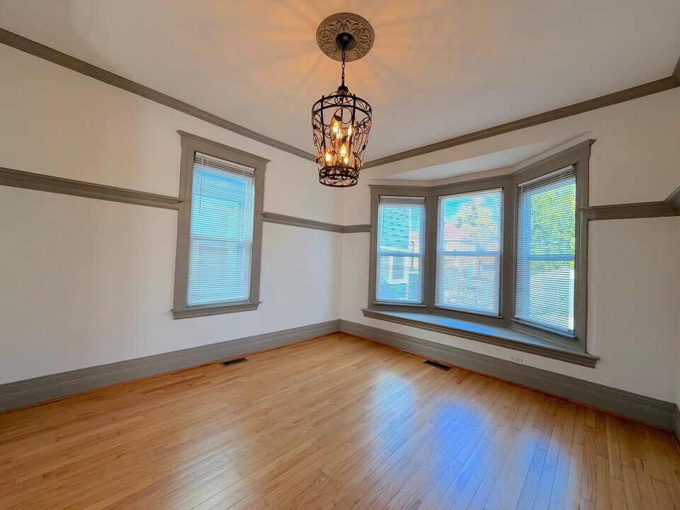 2426 Beals St in Detroit, MI - Building Photo
