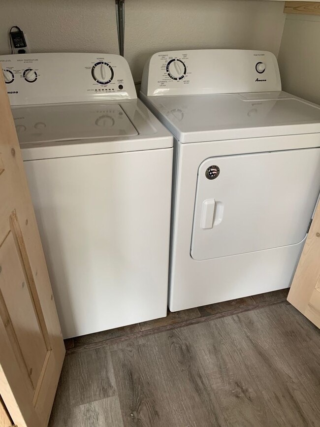 44 SW Roosevelt Ave in Bend, OR - Building Photo - Building Photo