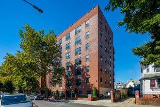 346 E 29th St in Brooklyn, NY - Building Photo - Primary Photo