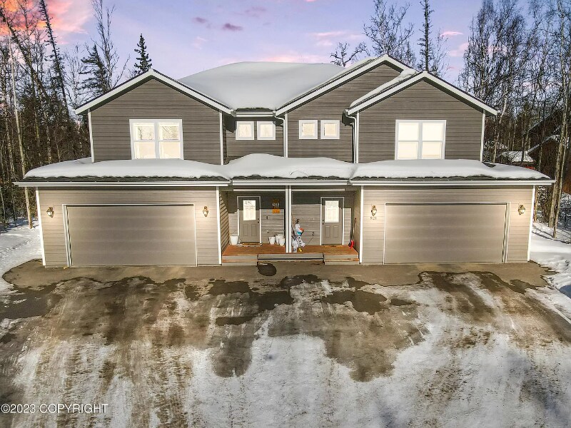 921 E Snow Hill Ave in Wasilla, AK - Building Photo