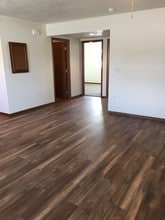 509 4th N St, Unit 17 in Norfolk, NE - Building Photo - Building Photo