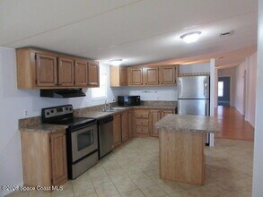 1612 Cocoa Bay Blvd in Cocoa, FL - Building Photo - Building Photo