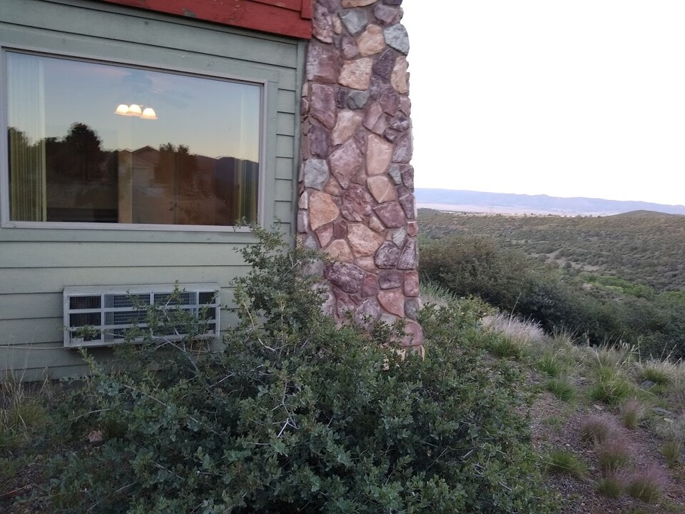 1003 N Opal Dr, Unit B in Prescott, AZ - Foto de edificio