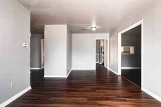 6116 Wheaton Dr in Fort Worth, TX - Building Photo - Building Photo