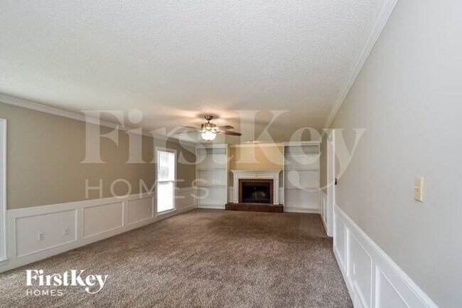 1465 Fox Trace Dr in Memphis, TN - Building Photo - Building Photo