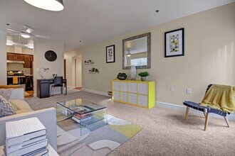 Foster Greens in Tukwila, WA - Building Photo - Building Photo