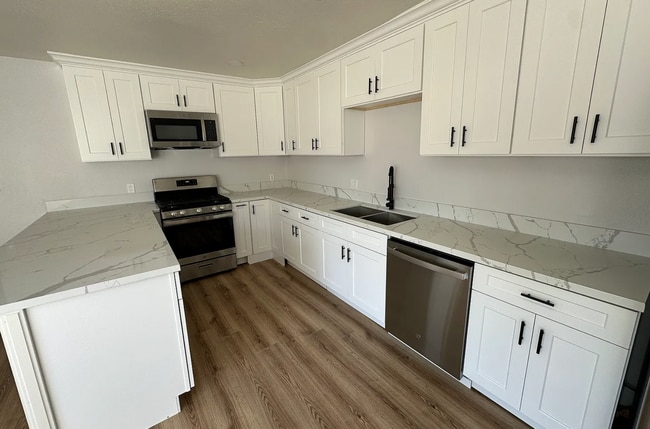 6441 Montezuma Rd in San Diego, CA - Building Photo - Building Photo