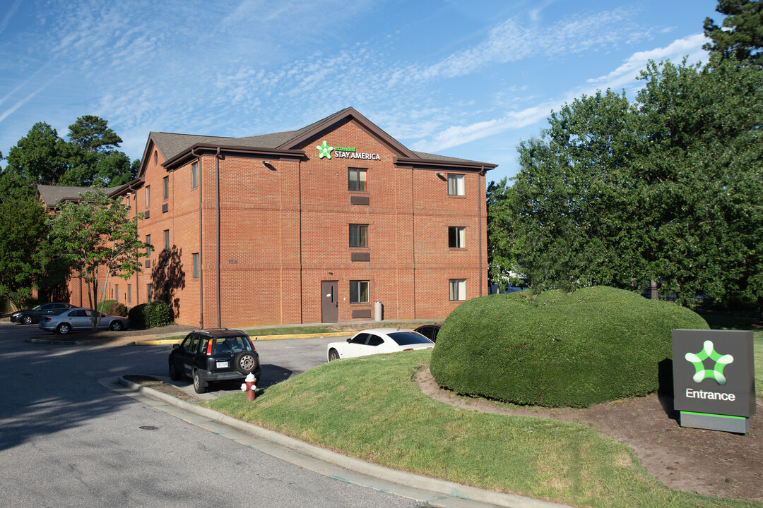 Extended Stay America in Newport News, VA - Building Photo