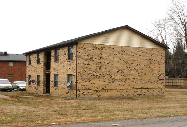 6206 Terry Rd in Louisville, KY - Building Photo - Building Photo