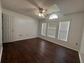 1574 Stefan Cole Ln in Apopka, FL - Building Photo - Building Photo