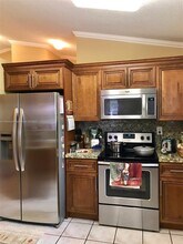 4101 Sapphire Ter in Weston, FL - Building Photo - Building Photo