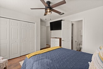 300 S Grove Blvd in Kingsland, GA - Building Photo - Building Photo