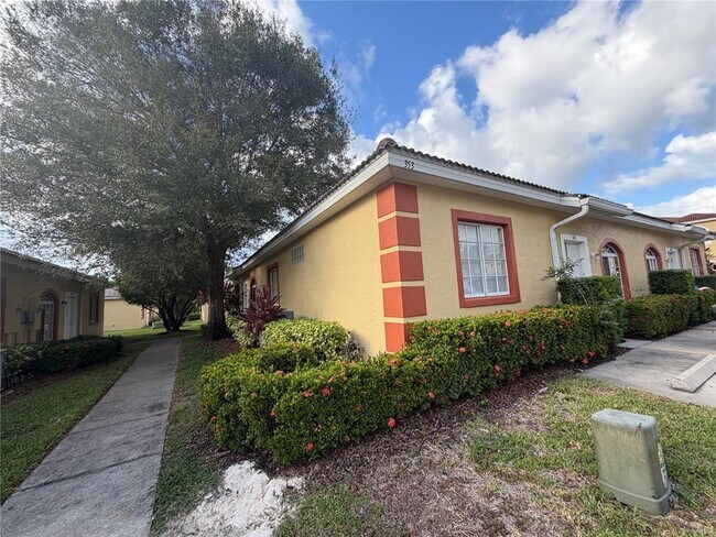 353 Port Pleasant Dr in Kissimmee, FL - Building Photo - Building Photo