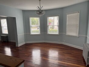 165 Grant Ave in Mineola, NY - Building Photo - Building Photo