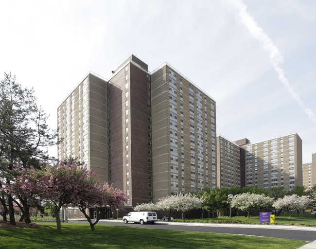 Spring Creek Towers