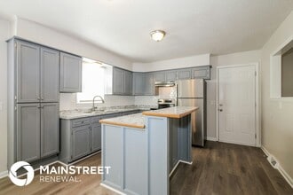 403 E 9th St in Kearney, MO - Foto de edificio - Building Photo