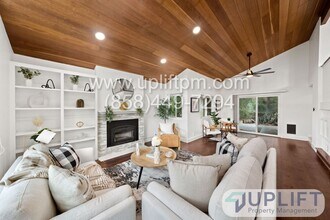 25076 Pappas Rd in Ramona, CA - Building Photo - Building Photo