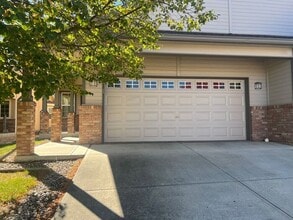 1974 Lily Dr in Loveland, CO - Building Photo - Building Photo